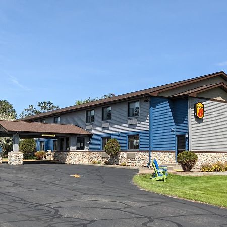 Отель Super 8 By Wyndham Baxter/Brainerd Area Экстерьер фото